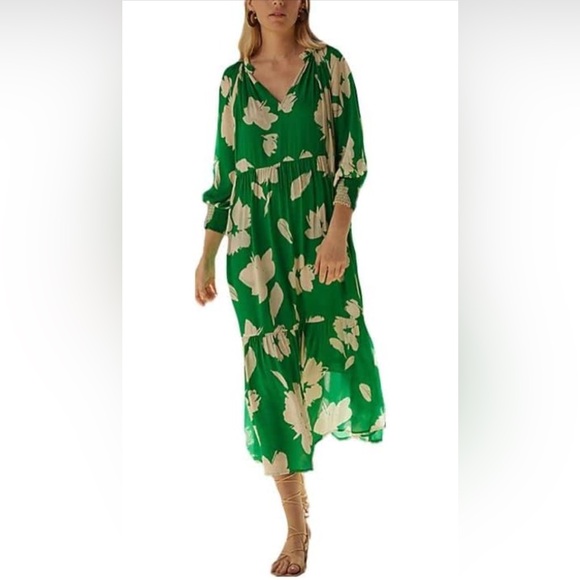 NWT Velvet by Graham and Spencer dress size M - Picture 1 of 4
